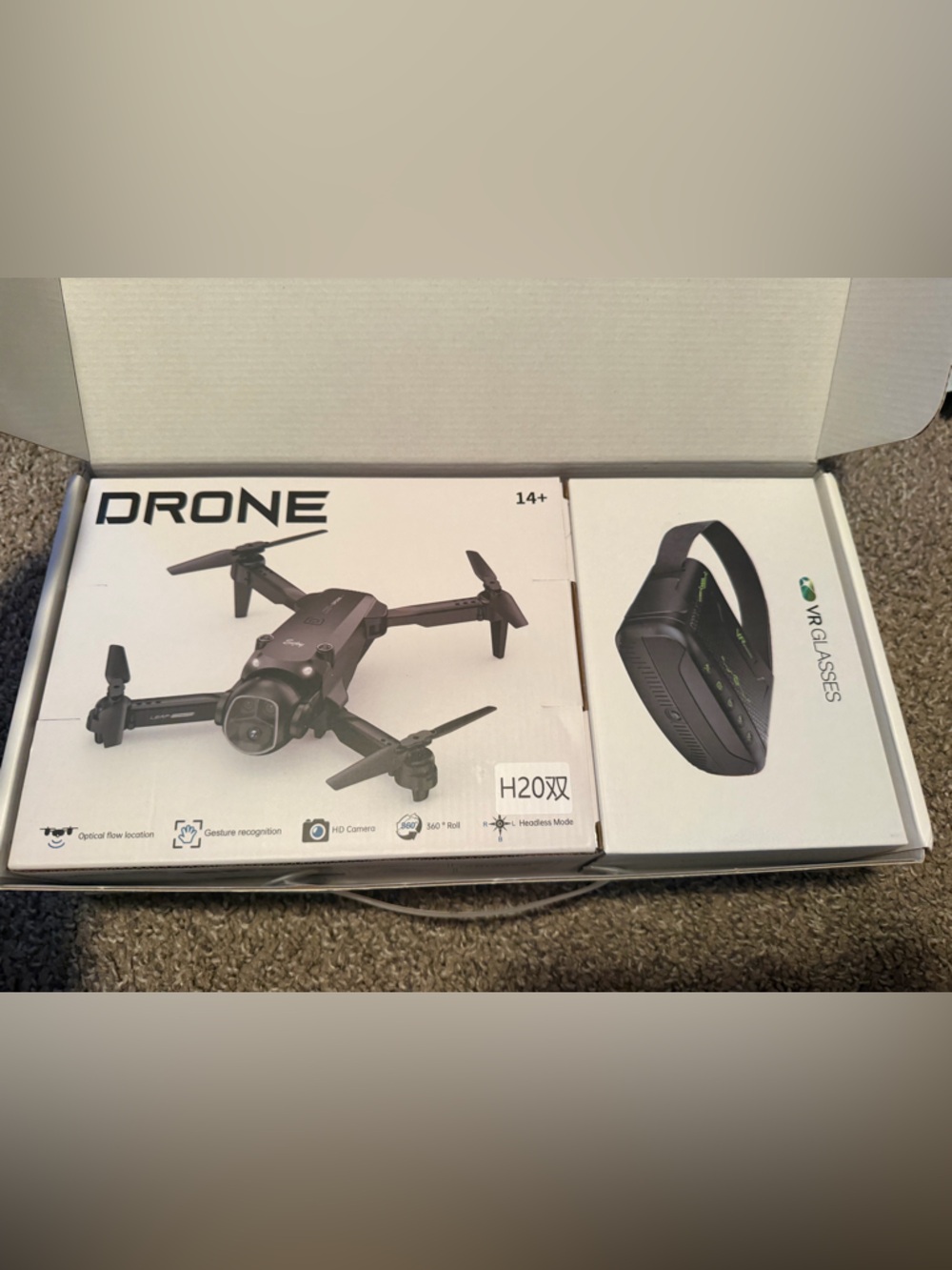 Combo VR Glasses and Drone Controller - White